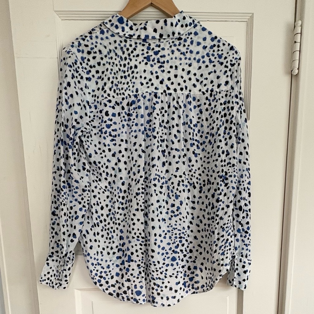 Anthropologie cloth & stone Button Up Boho Top Blue and Black Dots. Medium. Cool - Picture 7 of 10